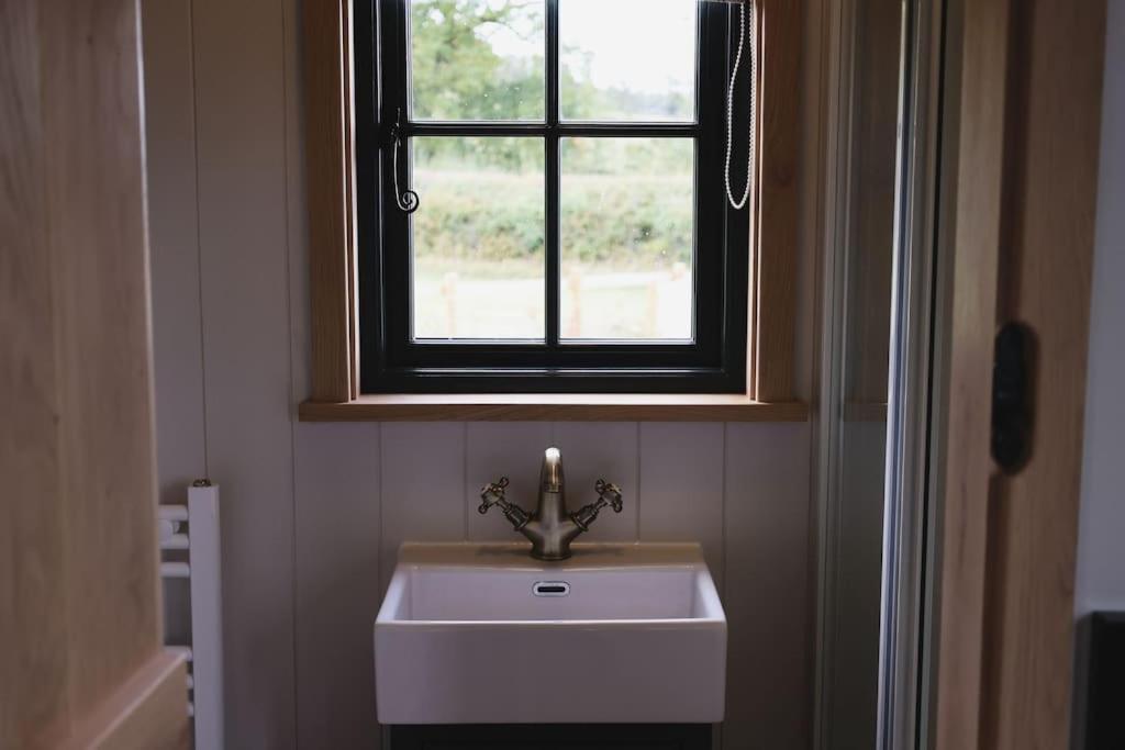 The Winford Retreatヴィラ エクステリア 写真